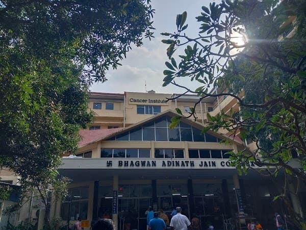Adyar Cancer Institute - Padma Ambulance Service Adyar