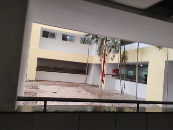 Chettinad Hospital And Research Institute Blood Bank - Ambulance service by Padma Ambulance in Kelambakkam