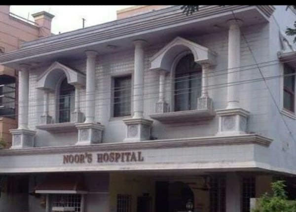 Noors hospital - Ambulance service by Padma Ambulance in Kodungaiyur