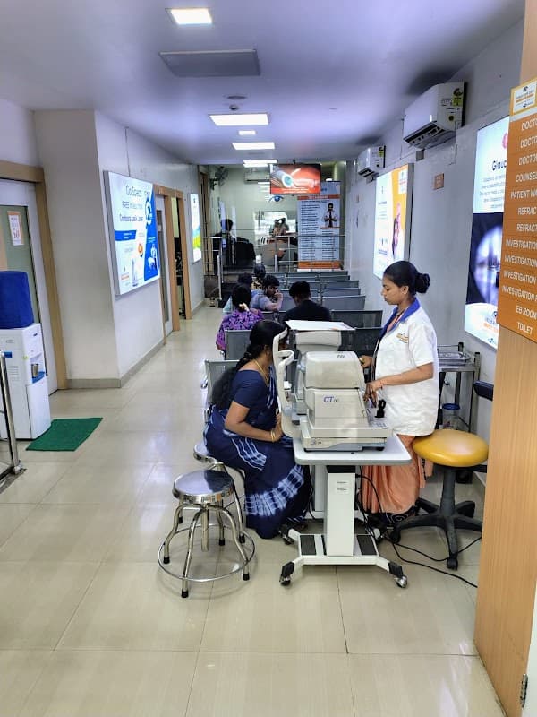Vasan Eye Care Hospital - (Washermanpet, Chennai) - Padma Ambulance Service Korukkupet
