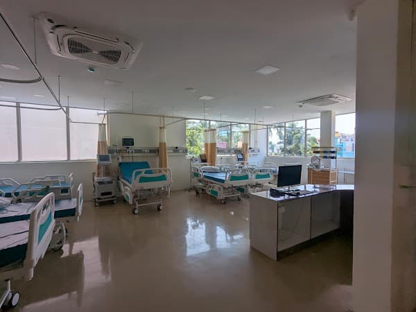 Lexwell Health Care Multi Speciality Hospital - Padma Ambulance Service Maduravoyal