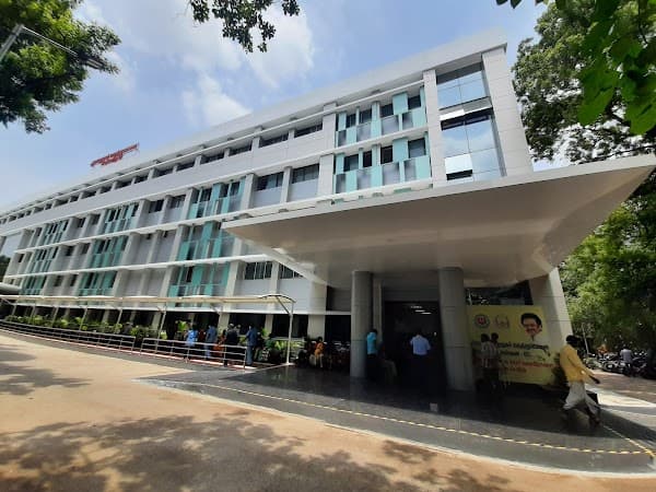 Periyar Government Hospital, Periyar Nagar - Padma Ambulance Service T.V.K. Nagar