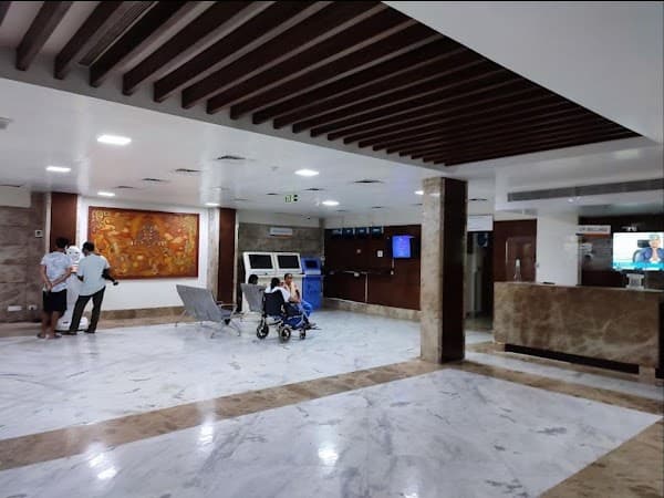 Apollo Specialty Hospital - Padma Ambulance Service Teynampet
