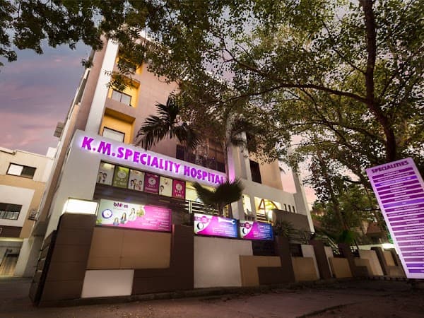 K.M.Speciality Hospital - Padma Ambulance Service Ramapuram