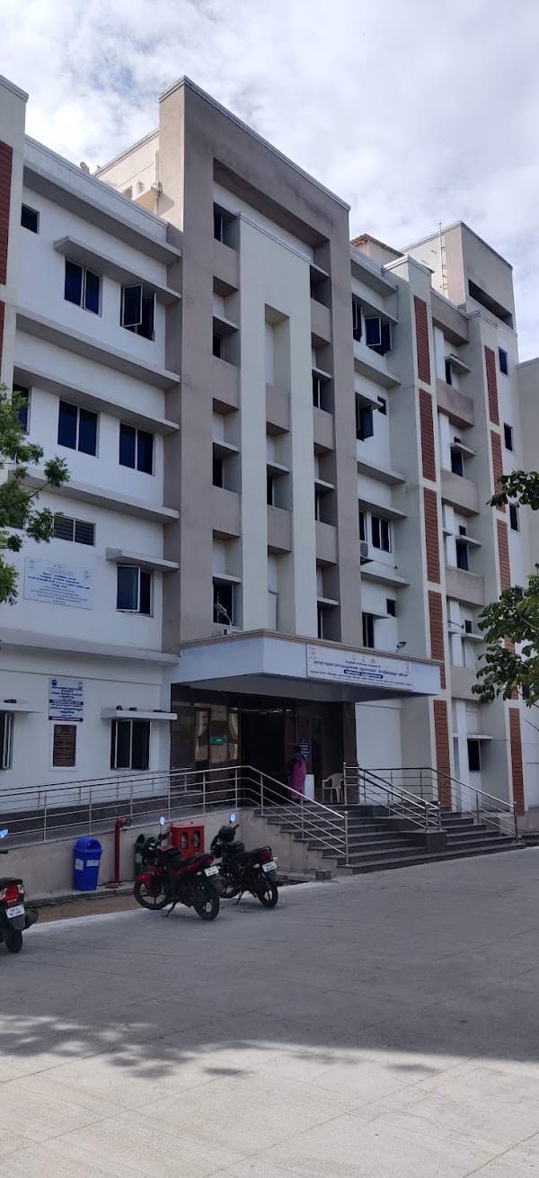 Government Hospital, Injambakkam - Padma Ambulance Service Injambakkam