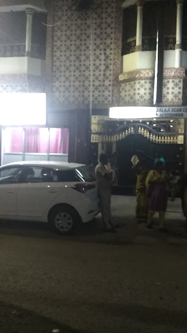 Adilakshmi Doctor Pulianthope - Padma Ambulance Service Pattalam
