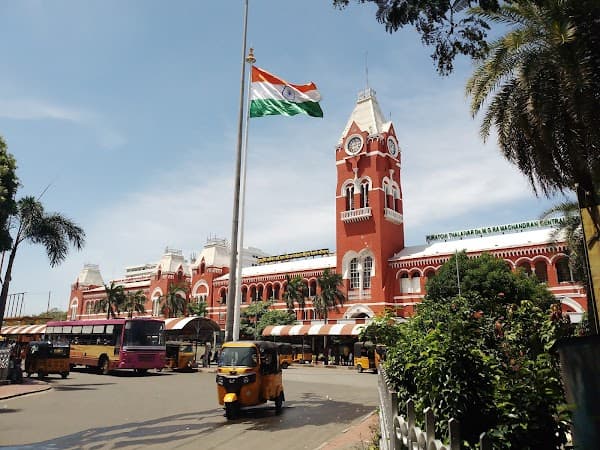 Apollo Hospitals, Emergency Medical Centre, Chennai Central - Padma Ambulance Service Periamet