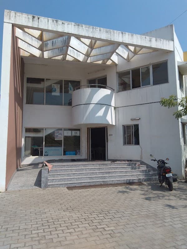 Saveetha Urban Health Centre, Thirumazhisai - Padma Ambulance Service Thirumazhisai