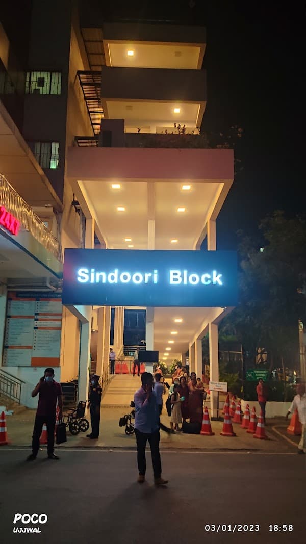 Apollo Main Hospital OP Sindoori - Padma Ambulance Service Thousand Lights